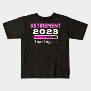 Retirement 2023 Loading Retired Countdown Kids T-Shirt